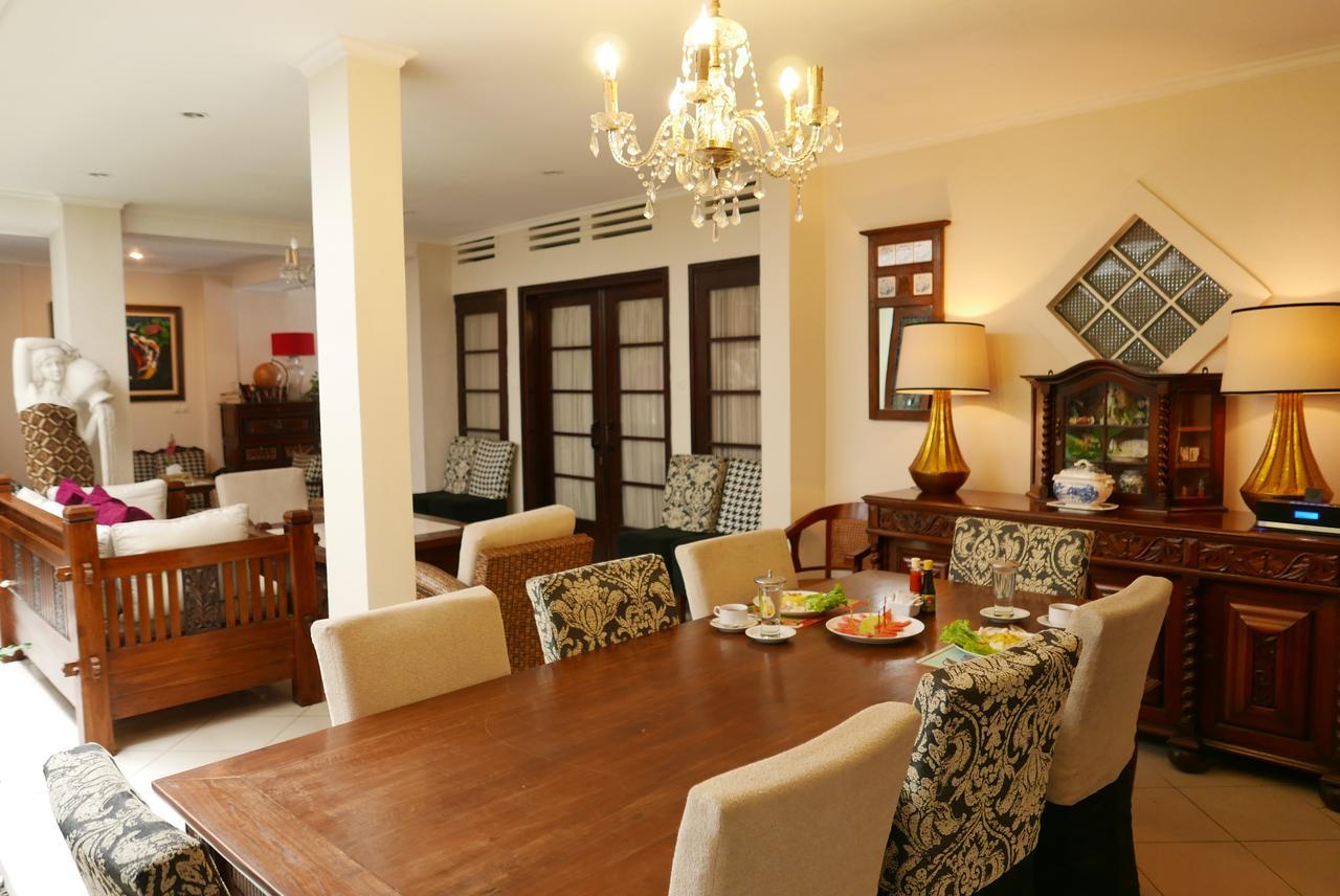 Ciwulan 36 Guest House Bandung Kültér fotó