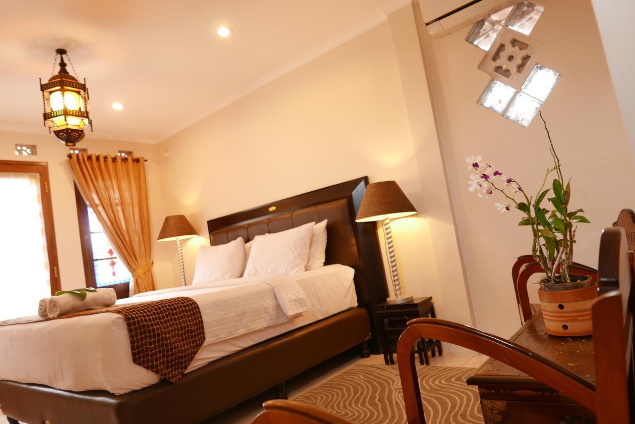 Ciwulan 36 Guest House Bandung Kültér fotó