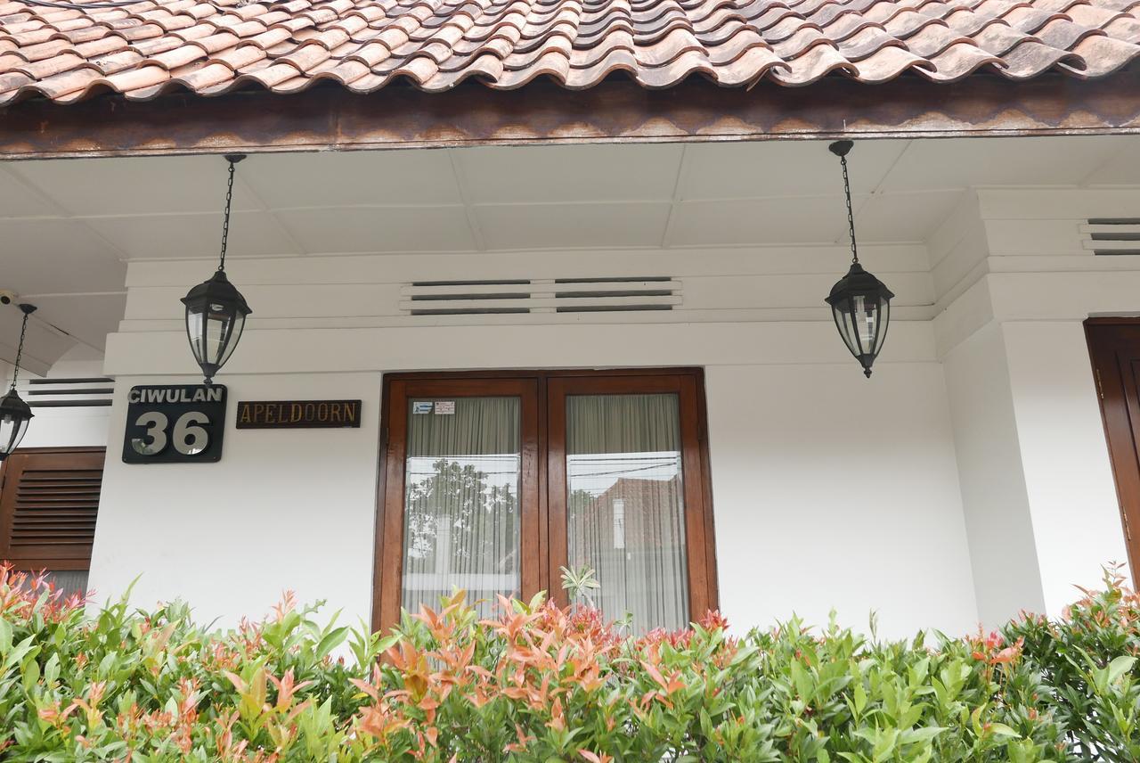 Ciwulan 36 Guest House Bandung Kültér fotó